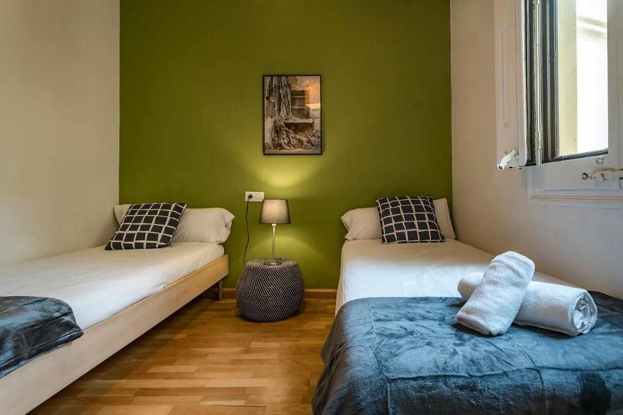 Habitat Apartments Plaza Real Barcelona